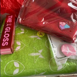 Jeffrey Star Alien palette bundle